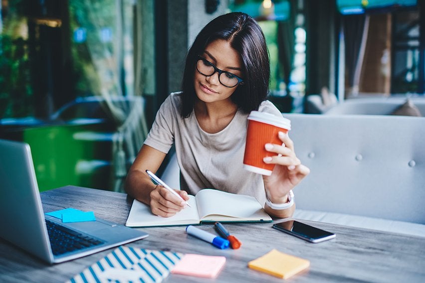 How to Succeed as a Freelance Accountant 2024