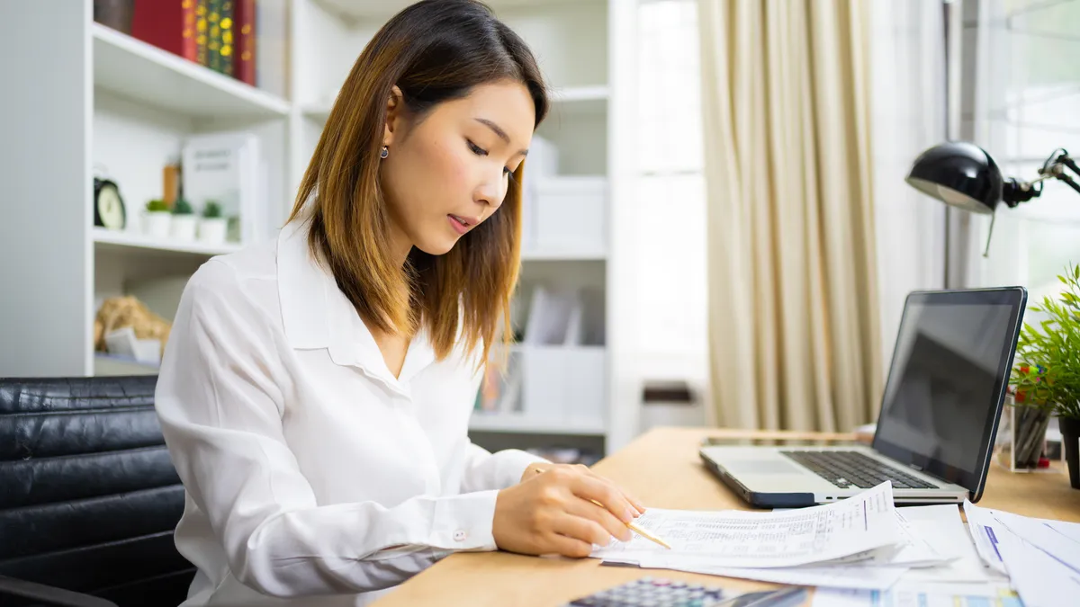 Why Pursue Accountant Jobs in London?